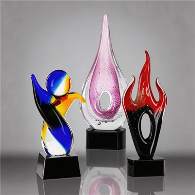 פרסי זכוכית מנופחת